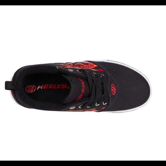 Heelys Pro 20 Skating Sneakers Kids Size 3 Youth with Cool Flame Detail - Picture 10 of 15